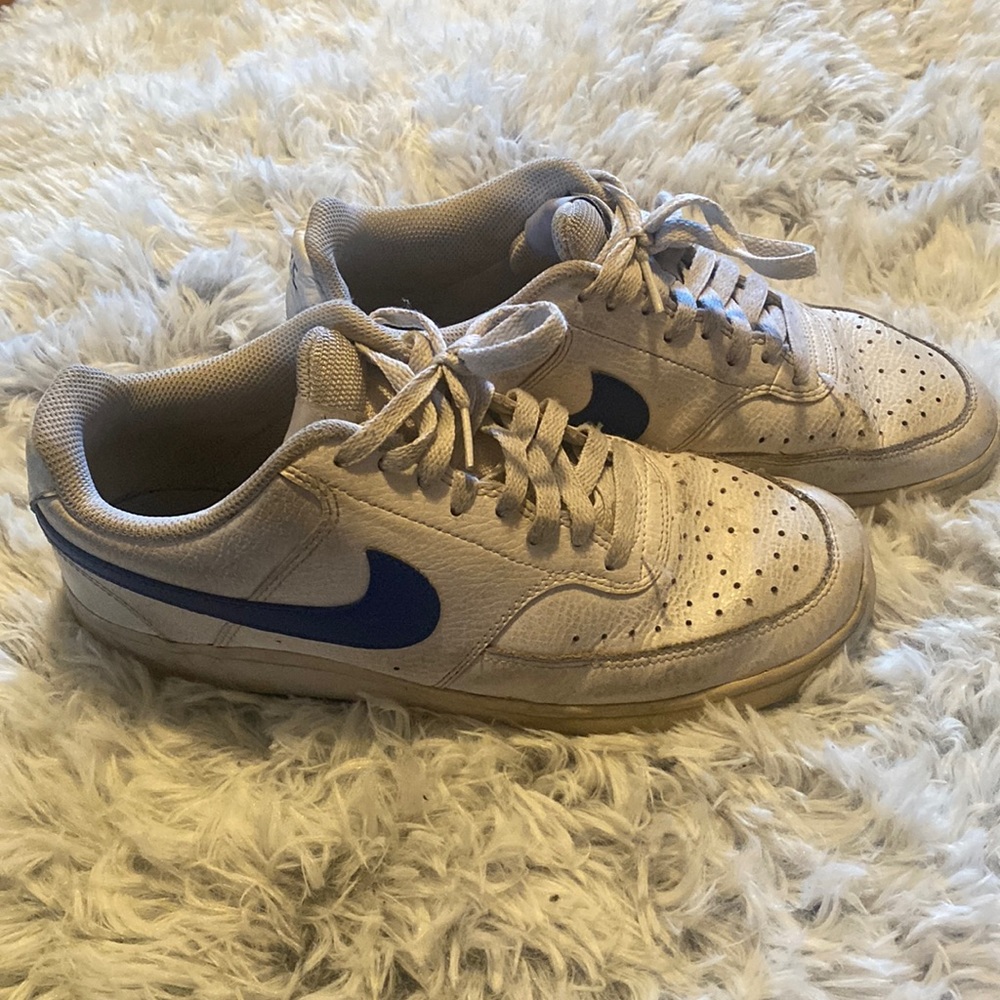 Nike men sneakers